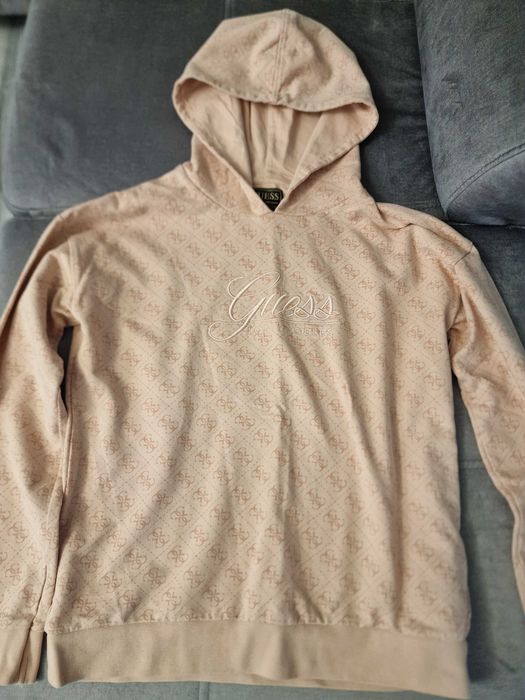 комплекта на Guess