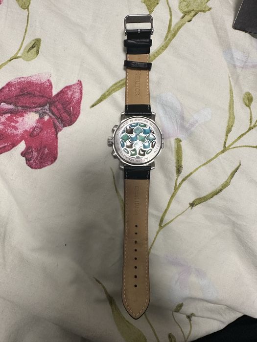 Heritor Automatic Aura