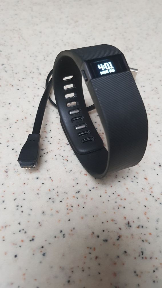 Ceas fitness fitbit charge