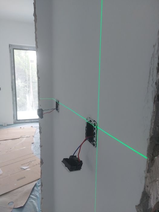 Electrician autorizat București montaj prize lustre tablou siguranțe