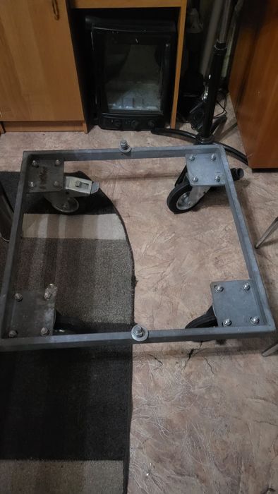 Продам тележку .