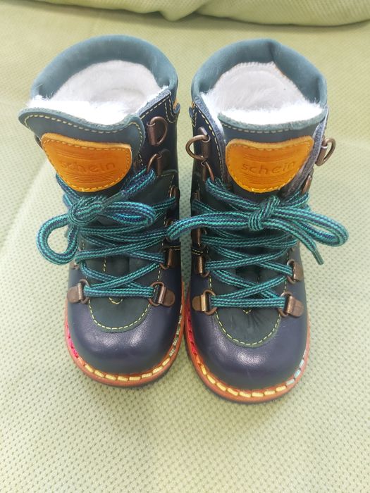 Детски боти от естествена кожа номер 21