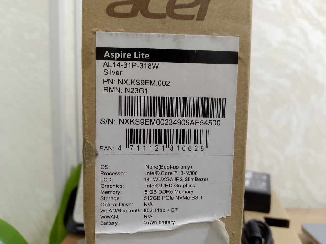 Core i3-N300 (eng yangi 13-avlod protsessor)/ SSD 512gb/ ОЗУ DDR5 8gb