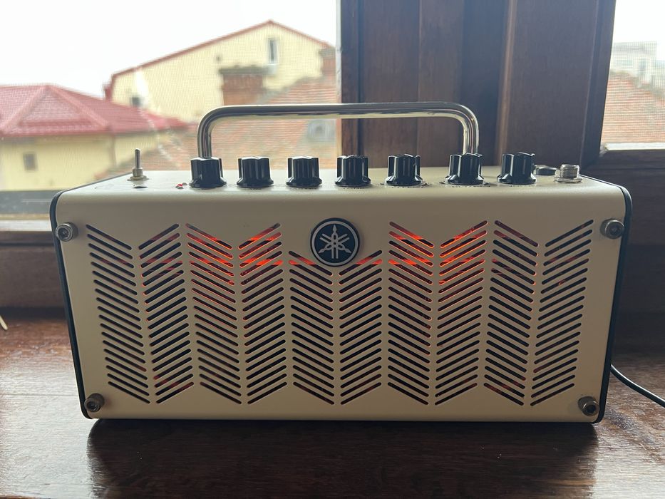 Yamaha THR5 – Amplificator pentru Chitară Electrică, Stare Perfectă