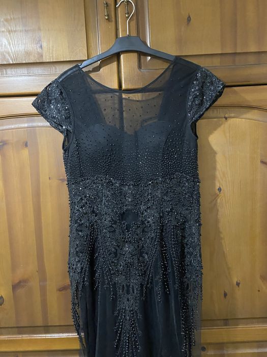 Официална рокля М/Л размер