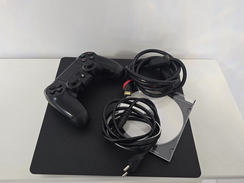 Vand Play Station 4 slim PS4 slim Modat