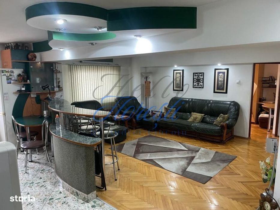 Apartament 4 camere , 90 MP+Parcare, Zona Manastur, Cluj