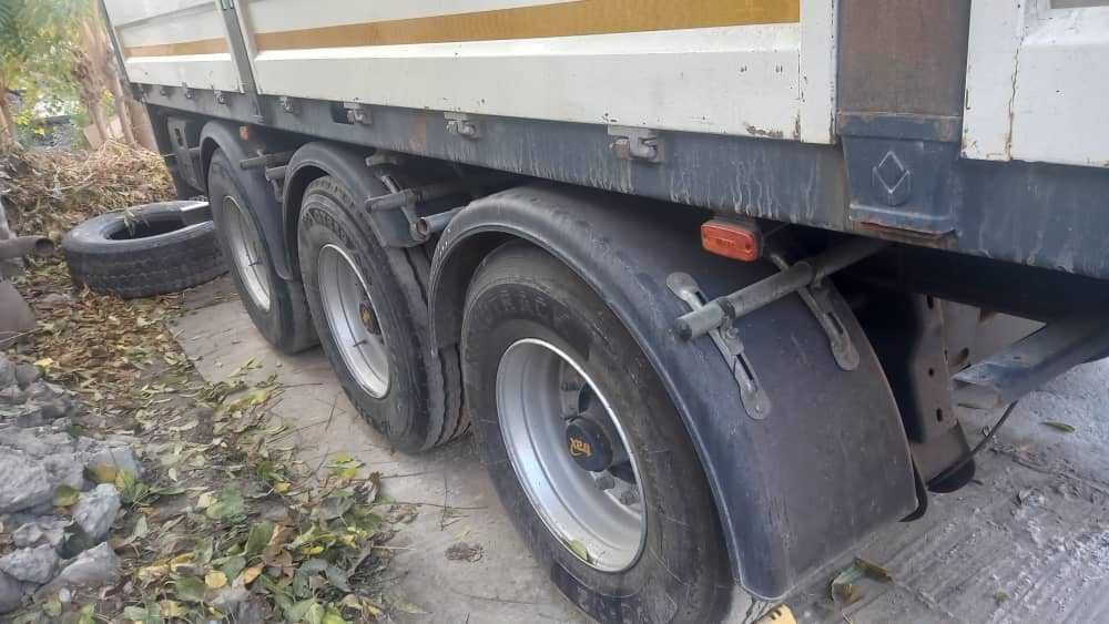 Полуприцеп бортовой контейнеровоз 2019 UzAutoTrailer 12.5