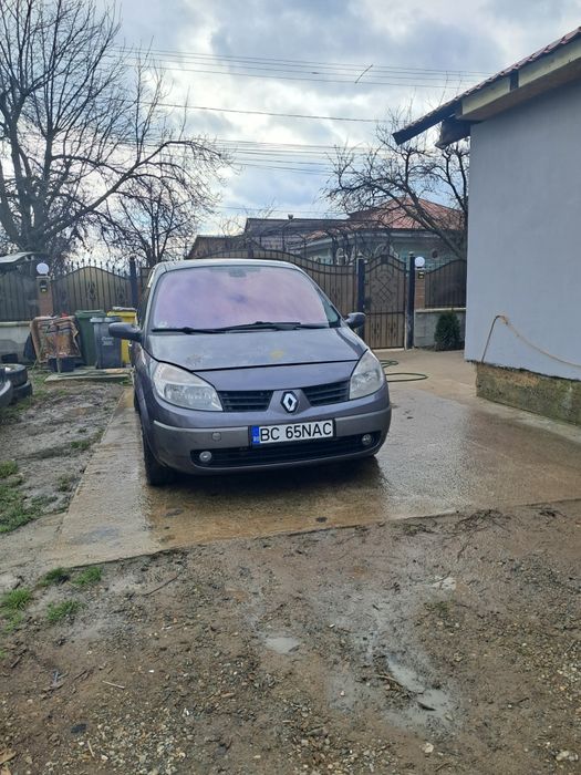 Vând  Renault  Scenic motor 1.9 dci