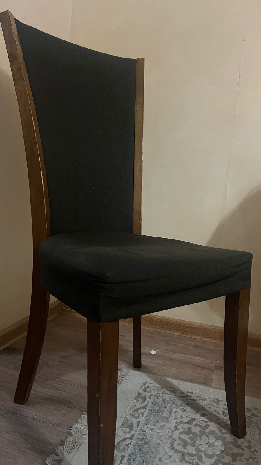 Столы 4шт для гостей