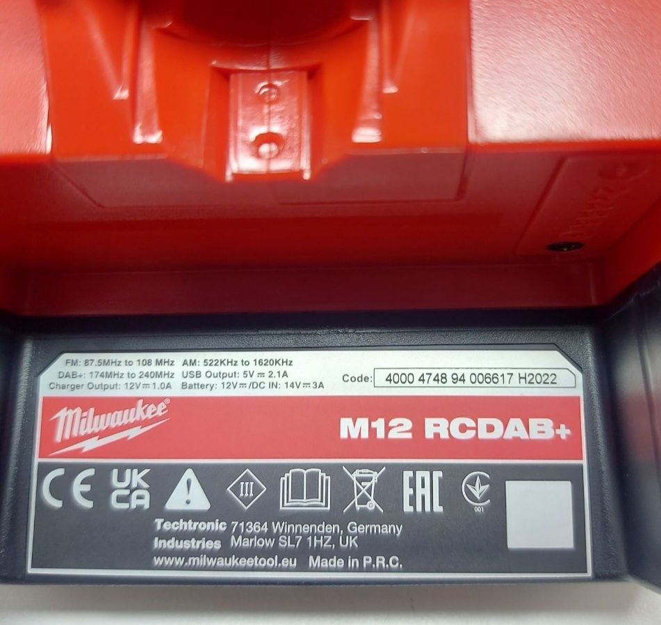 Ново Milwaukee M12 RC DAB+