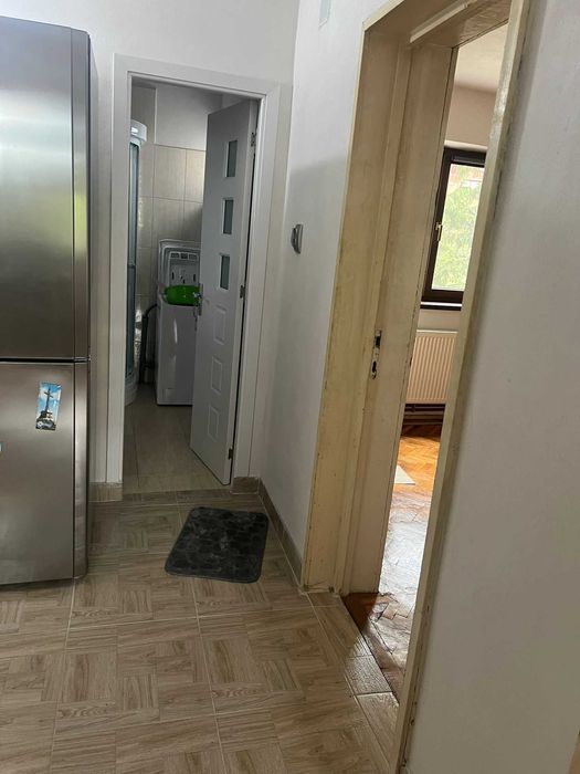 vanzare - Apt decomandat 3 camere 66mp, direct proprietar, VL