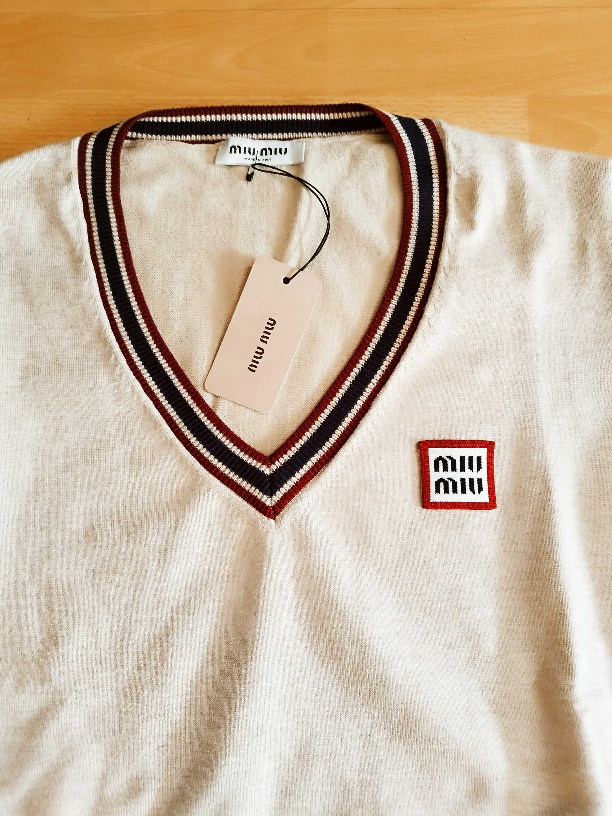 Дамски есенен пуловер MIU MIU- L/XL размер
