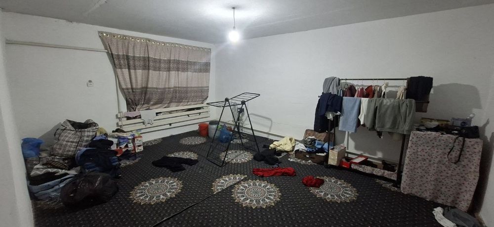 Уй сатилади  газ свет сув бор