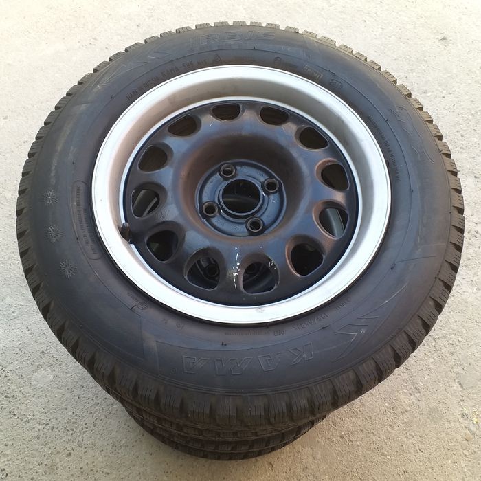 4 jante cu anvelope de iarnă