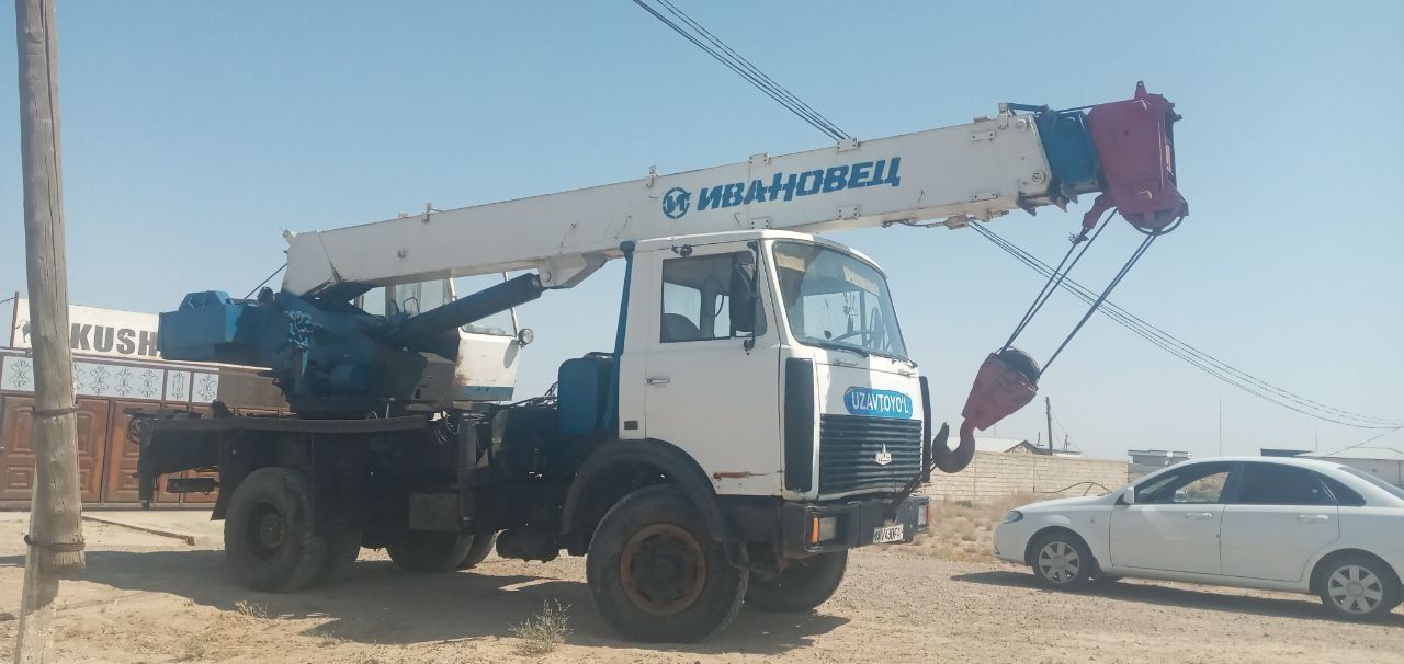 Avtokran Maz 10 tn 2003 yil
