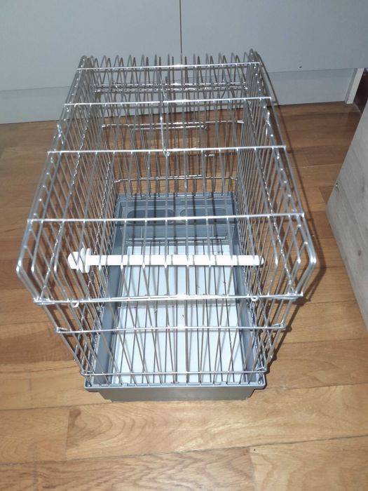 Клетка    для    птиц