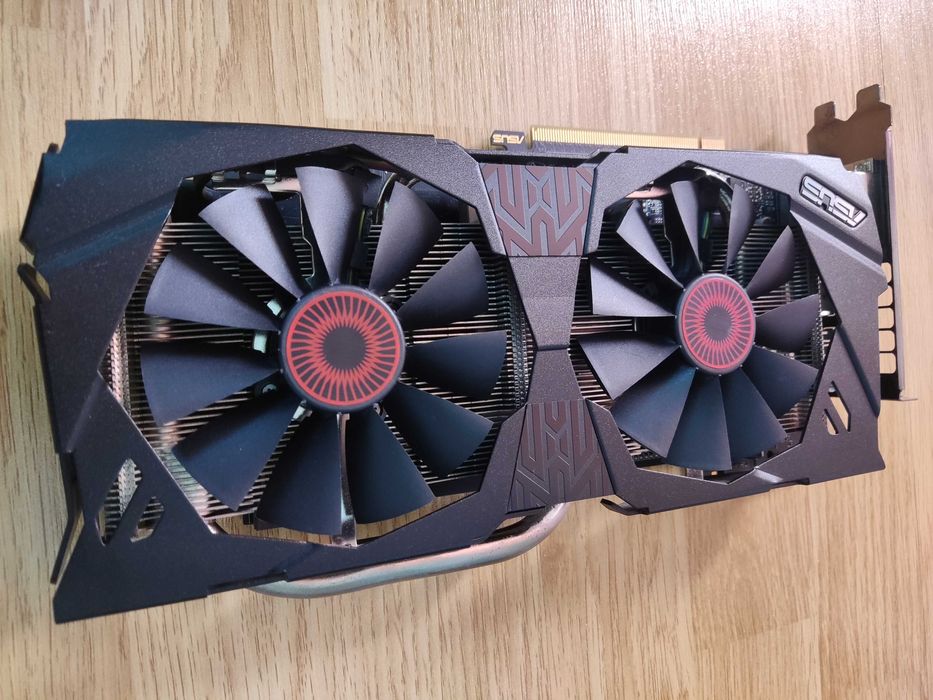 Placă video NVIDIA GeForce GTX 970 4GB – stare foarte bună