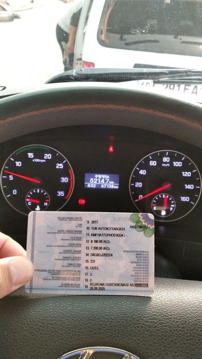 Автовишка hyundai  MIGHTY,30M