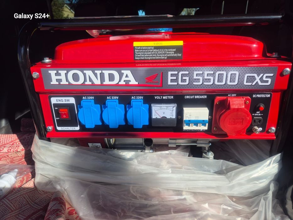 Генератор HONDA EG5500CXS