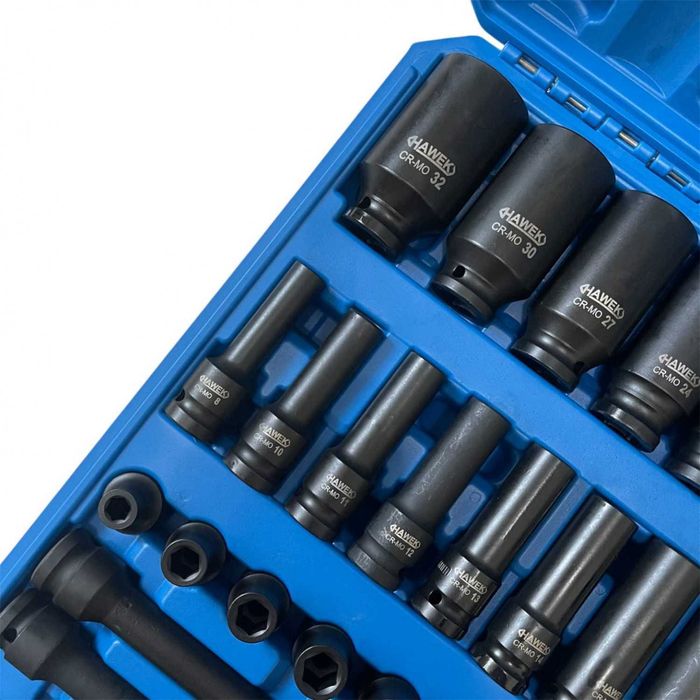 НЕМСКИ Комплект Ударни Вложки И Удължения 43ч 1/2“ HAWEK + ЛЕД ФЕНЕР