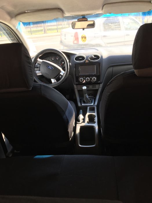 Vând Ford Focus 2