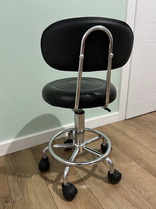 Scaun cosmetic negru