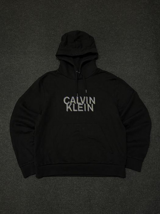 Съитчър Calvin Klein