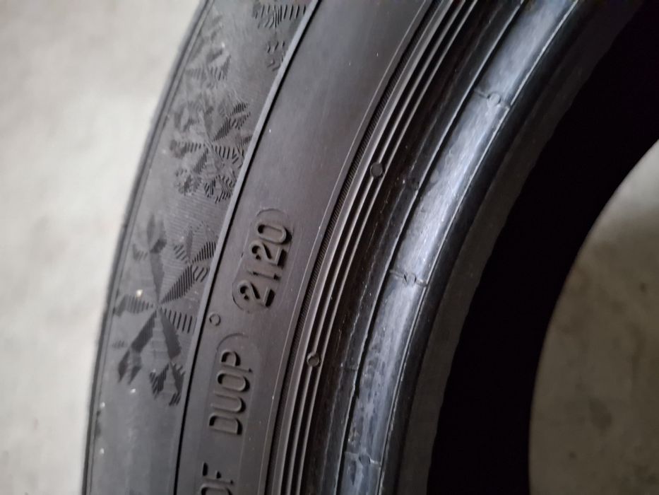 2 Anvelope de iarna 205 55 r16 Michelin