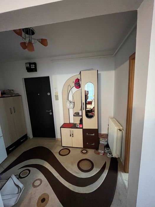 Apartament 2 camere decomandat, mobilat si renovat, Strada Rahovei