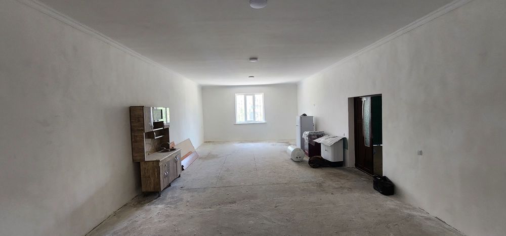 Катта нотурар бино сотилади!!!