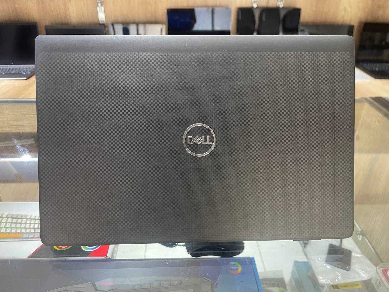 DELL Carbon Latitude 7320 Core i5-1145G7 ram 8 ssd 256