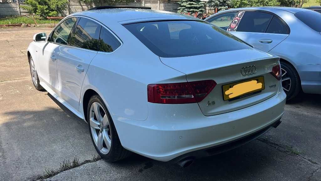 Dezmembram Audi A5 2.0 TFSI An 2012
Cod motor CDNC