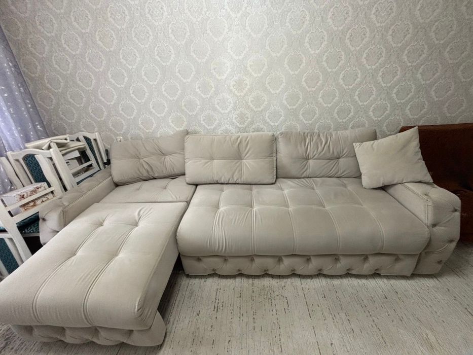 Продам 3х метровый диван