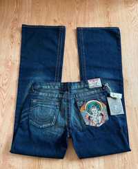 vintage 2005 flared Trueys Bobby Godiva embroidered jeans