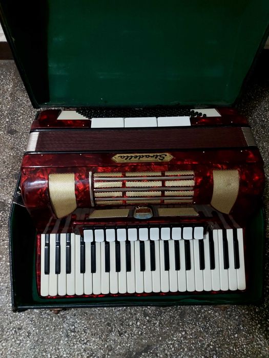 Vand acordeon vand acordeon