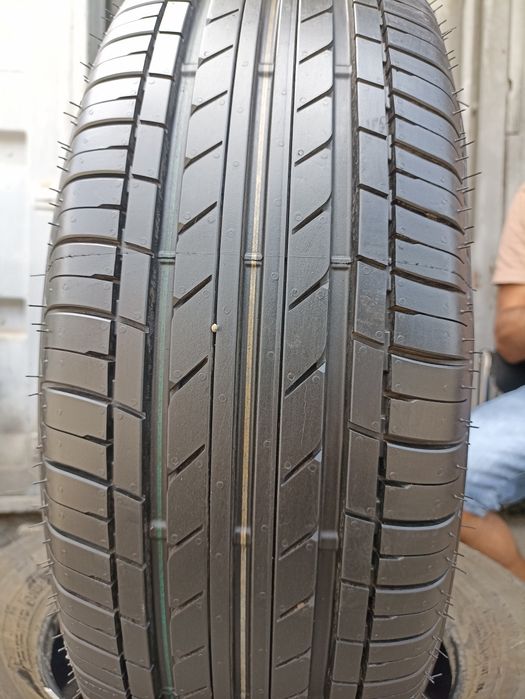 215/60/16 Bridgestone летний комплект