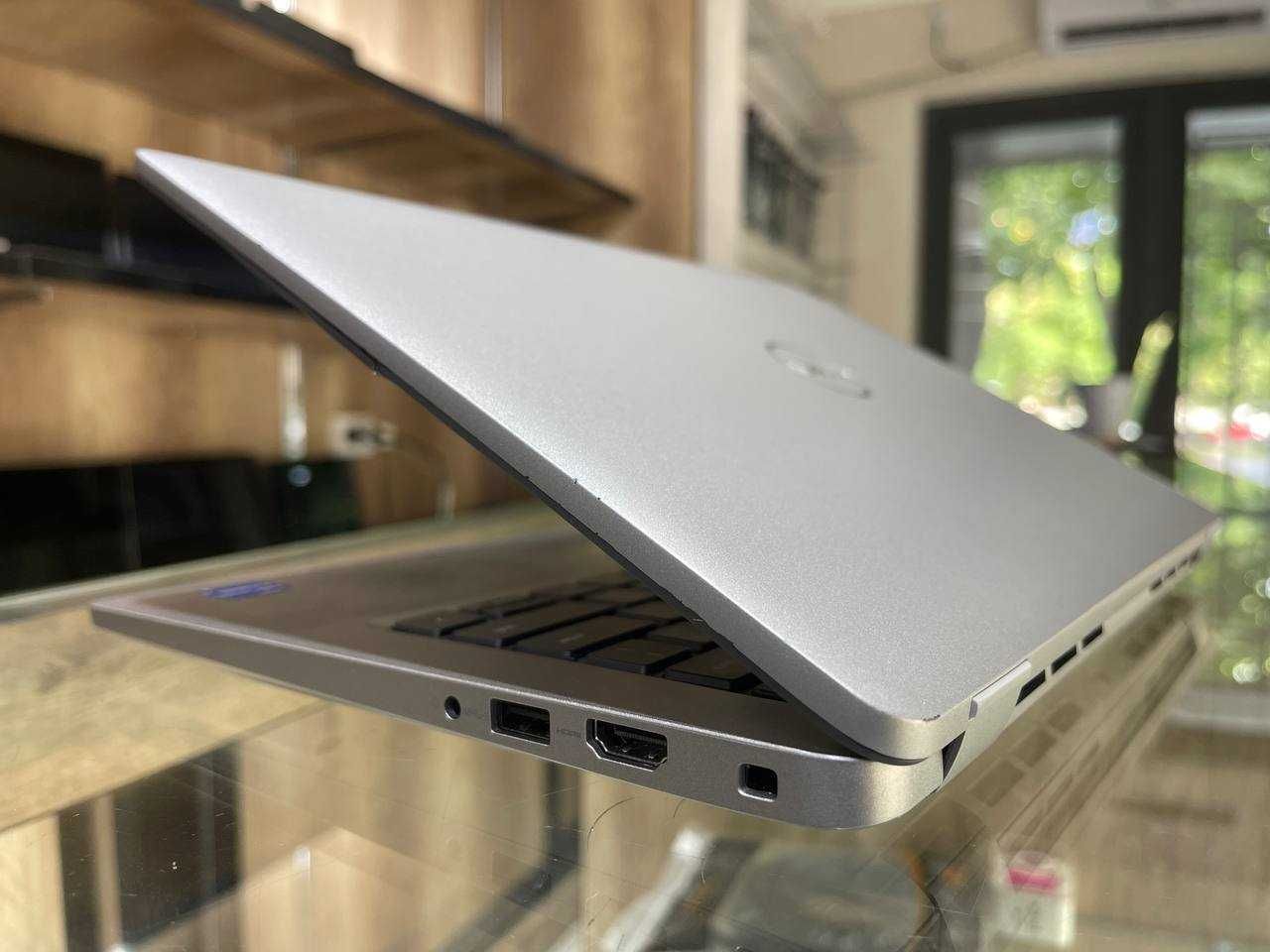 DELL Latitude 5440 Core i5-1350P ram 8 ssd 256