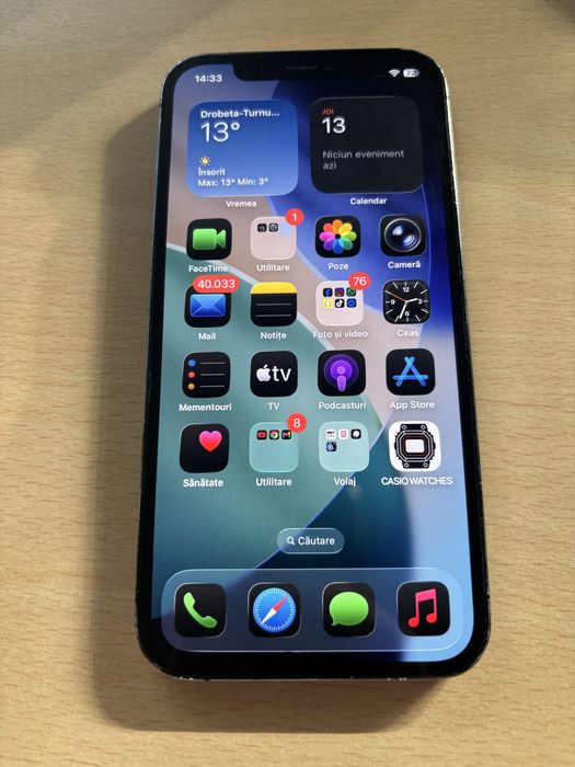 Iphone 12 pro spart pe spate