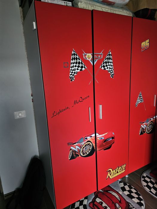 Dulap si comoda copiii Fulger Mcqueen
