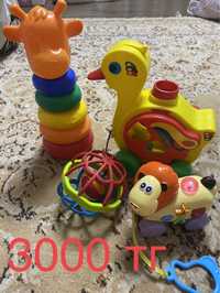 Наборы игрушек для малышей