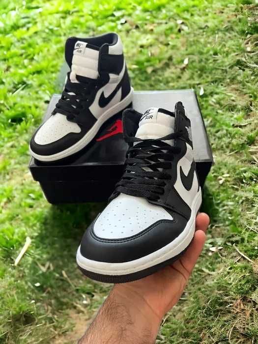 Nike Jordan 1 Panda / Adidasi Unisex 2024