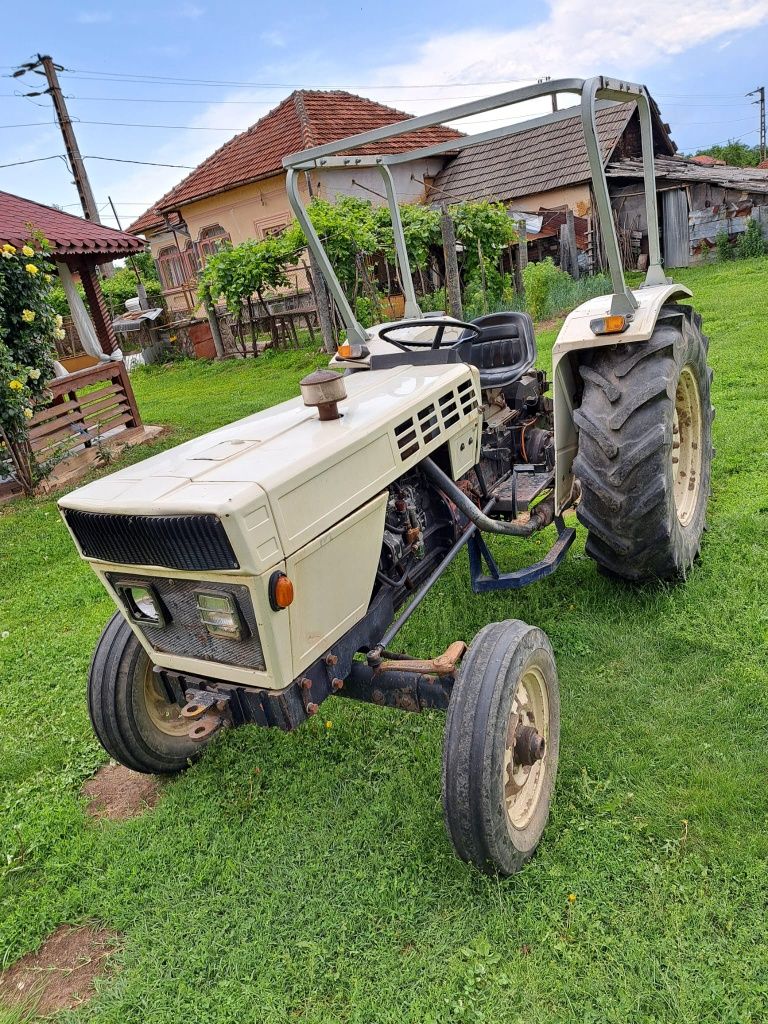 Vând Same Lamborghini 50 CP