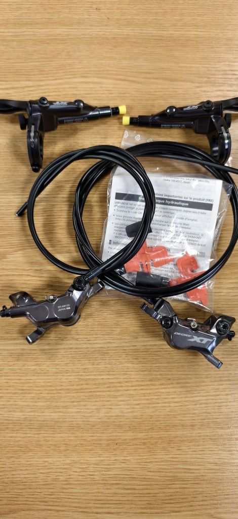 Комплект Shimanо Deore XT лостове BL-T8100,калипери BR-M8120 4 бутални