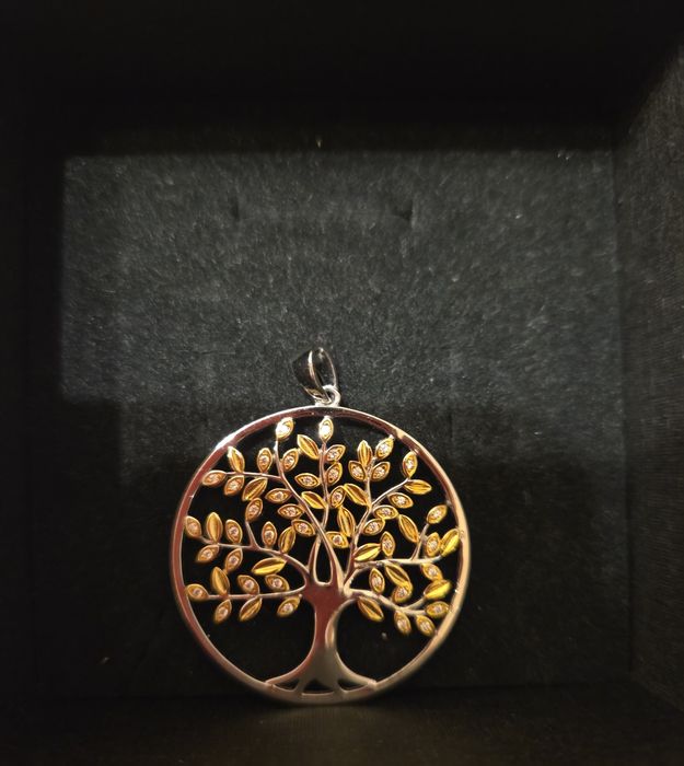 Продается серебряный кулон 925 пробы