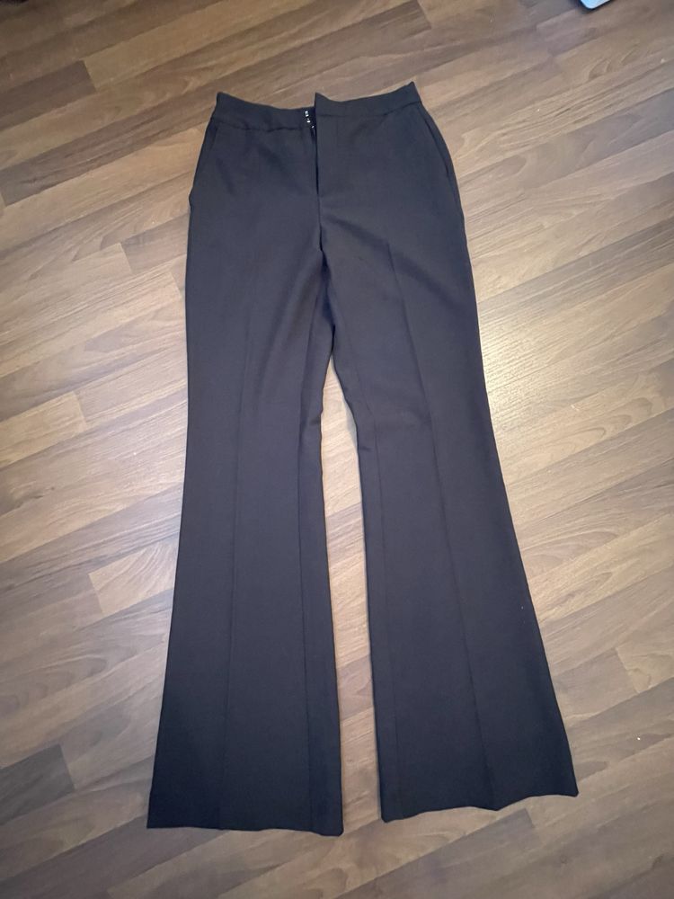 Pantaloni de costum evazati xs