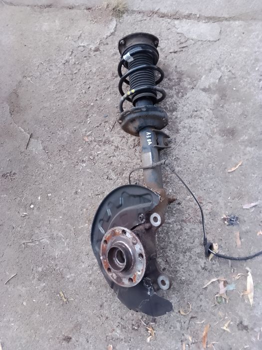 fuzeta cu amortizor dreapta fata audi a3 8v 2.0 motorina 2016