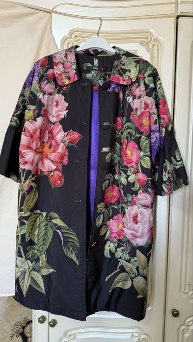 Плащ турецская размер 38(44) свободный фасон