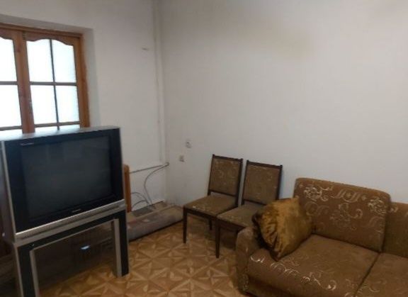 НУКУССКАЯ улица(Капиталбанк)! Риэлтор! Дешёвая цена!!!