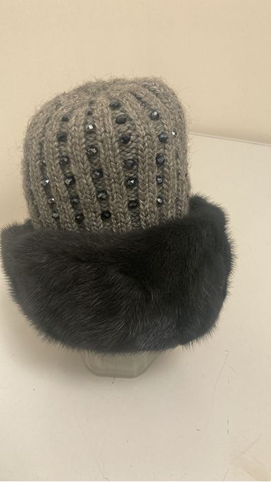 Шапка зимняя женская